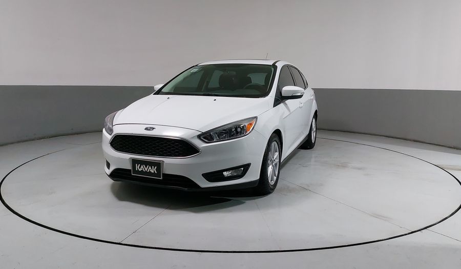 Ford Focus 2.0 SE AUTO Hatchback 2017