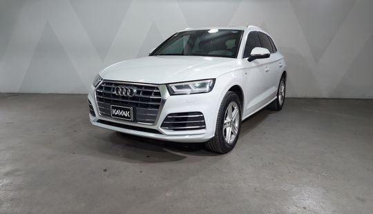 Audi • Q5