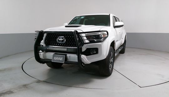 Toyota • Tacoma