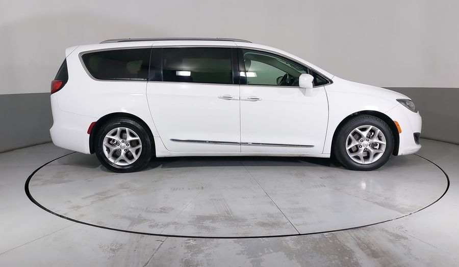 Chrysler Pacifica 3.6 LIMITED AUTO Minivan 2018