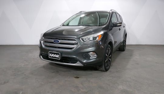 Ford • Escape