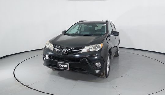 Toyota • RAV4