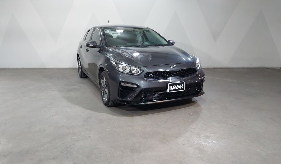 Kia Forte 2.0 EX IVT Hatchback 2021