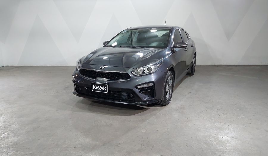 Kia Forte 2.0 EX IVT Hatchback 2021