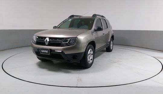 Renault • Duster