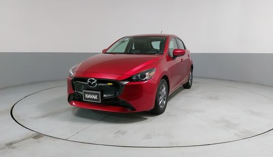 Mazda • Mazda 2