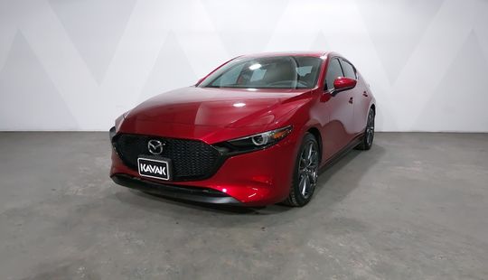 Mazda • Mazda 3