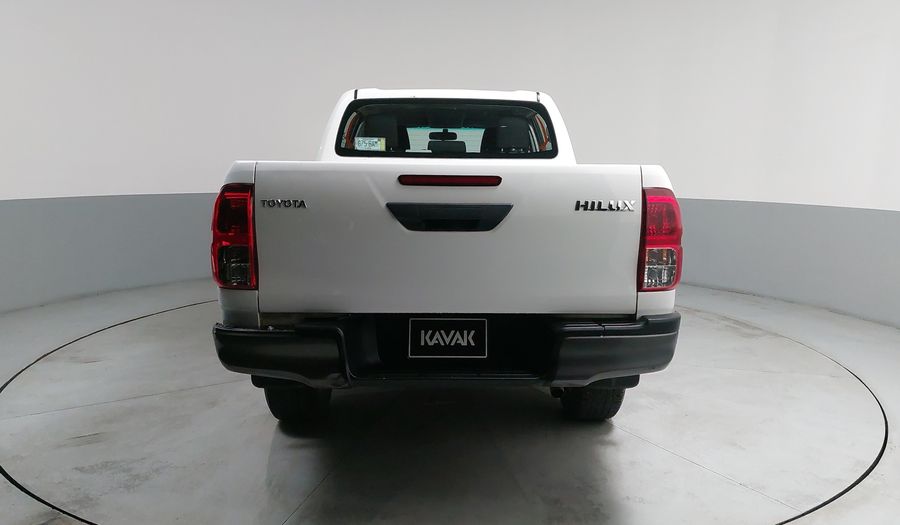 Toyota Hilux 2.7 DOBLE CABINA SR DCAB MID Pickup 2019