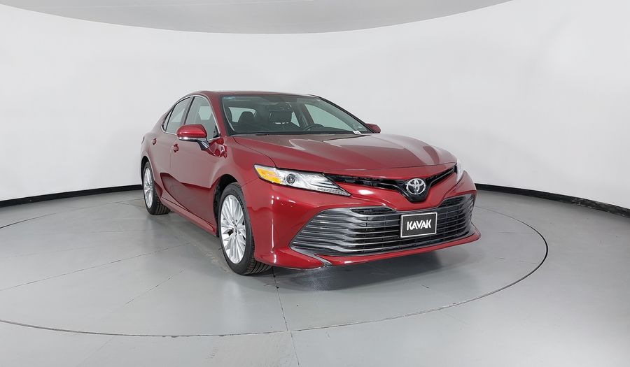 Toyota Camry 2.5 XLE NAVI AUTO Sedan 2019