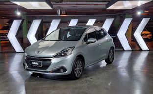 Peugeot • 208