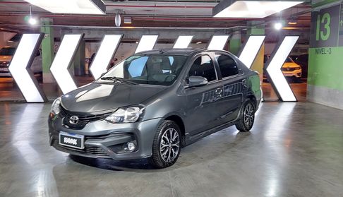 Toyota Etios 1.5 XLS MT Sedan 2021