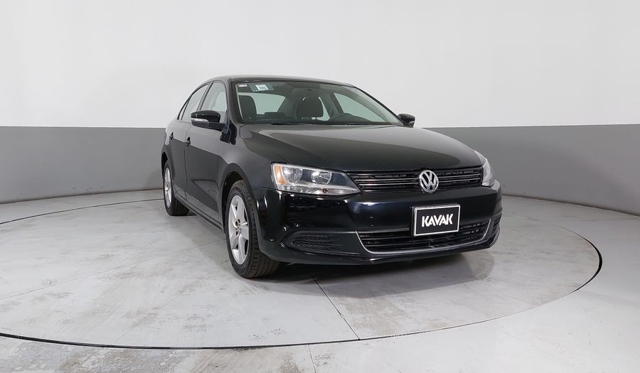 Volkswagen Jetta 2.5 STYLE ACTIVE MT Sedan 2013