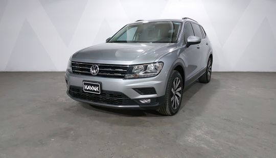 Volkswagen • Tiguan