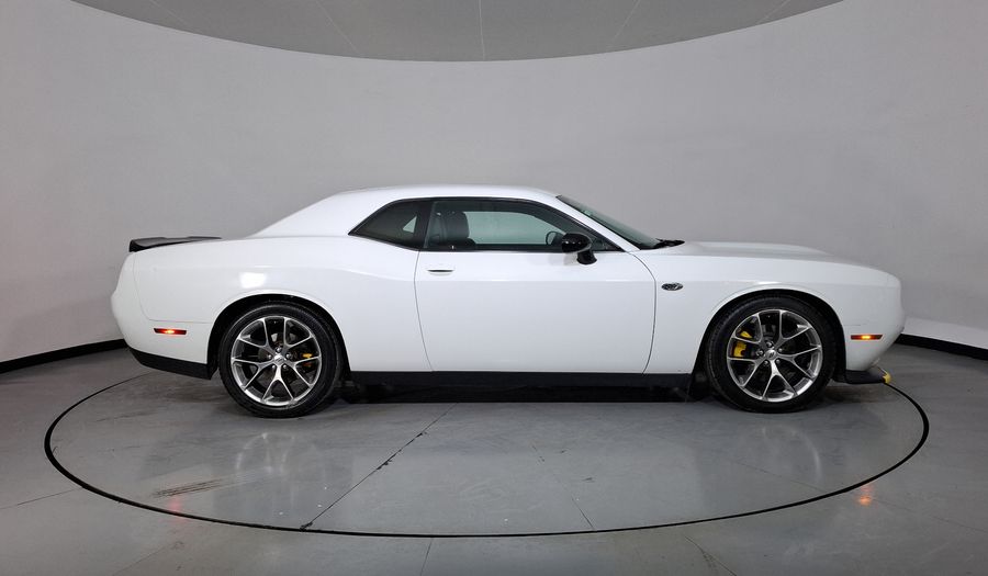 Dodge Challenger 3.6 DUAL STRIPES AUTO Coupe 2019