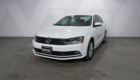 Volkswagen • Jetta