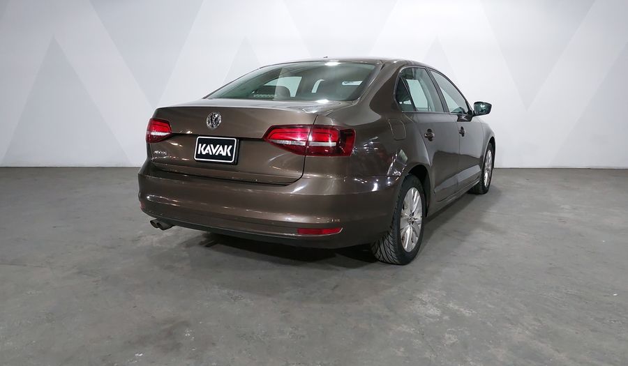 Volkswagen Jetta 2.0 MT Sedan 2016