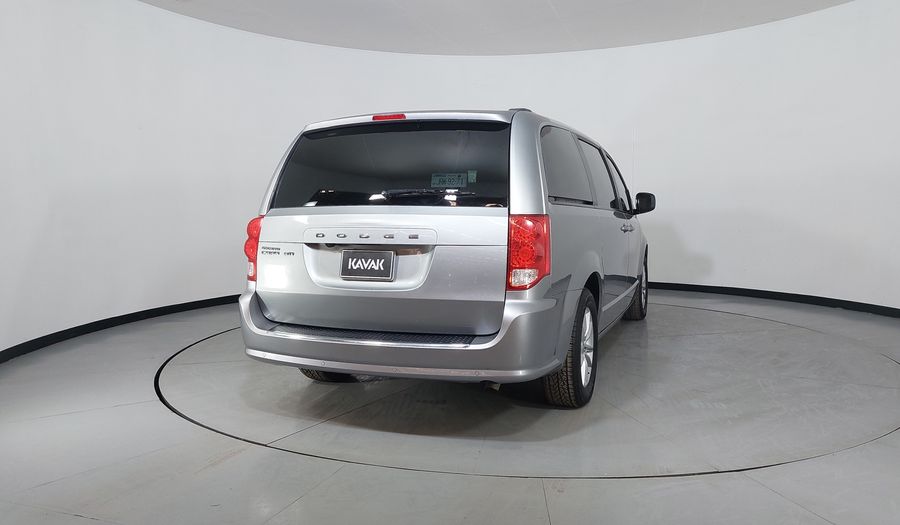 Dodge Grand Caravan 3.6 SXT Minivan 2019