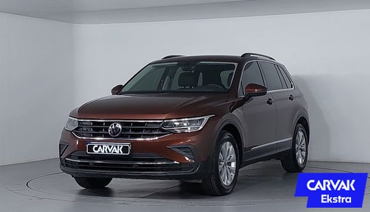 Volkswagen • Tiguan