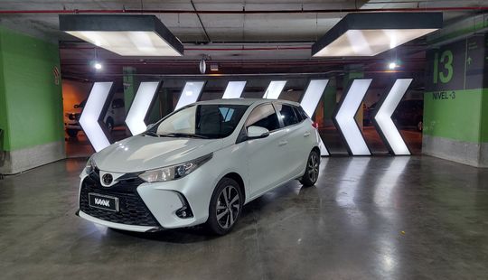 Toyota • Yaris