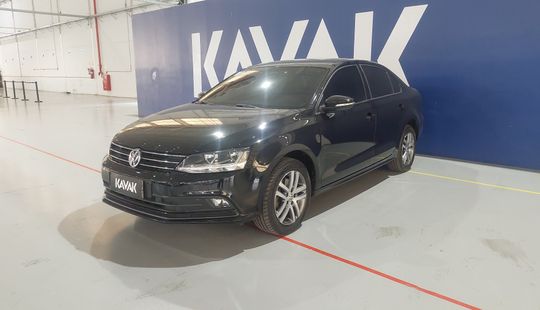 Volkswagen • Jetta