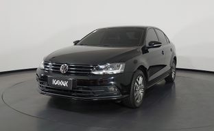 Volkswagen • Jetta