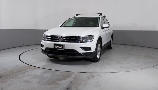 Volkswagen • Tiguan