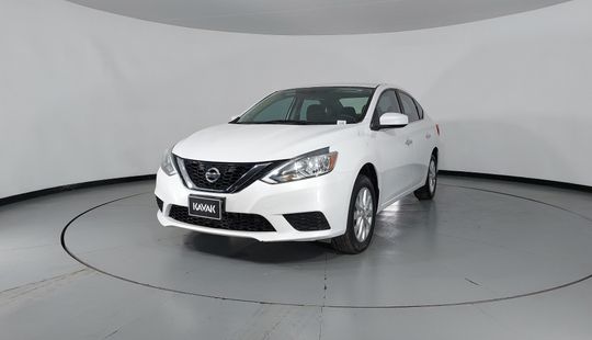 Nissan • Sentra