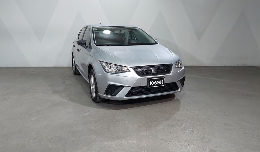 Seat Ibiza 1.6 REFERENCE AUTO Hatchback 2021