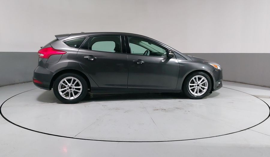 Ford Focus 2.0 SE AT Hatchback 2015