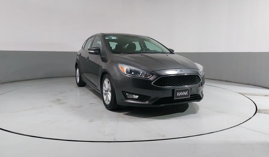 Ford Focus 2.0 SE AT Hatchback 2015