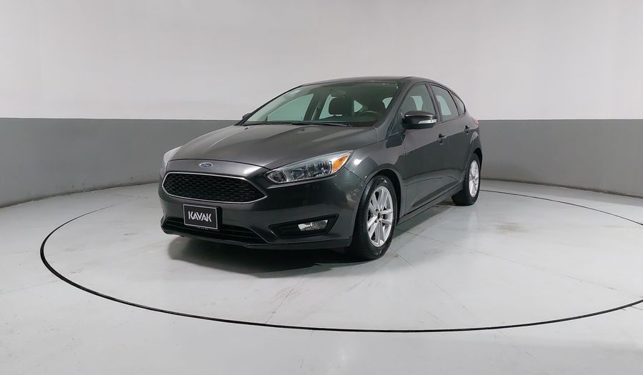 Ford Focus 2.0 SE AT Hatchback 2015