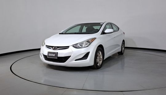 Hyundai • Elantra