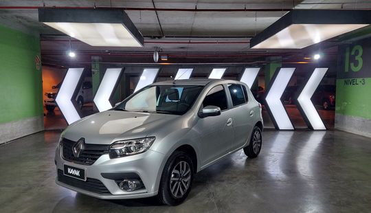 Renault • Sandero