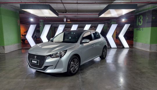 Peugeot • 208