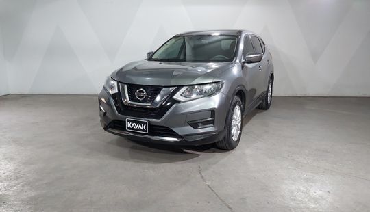 Nissan • X-Trail