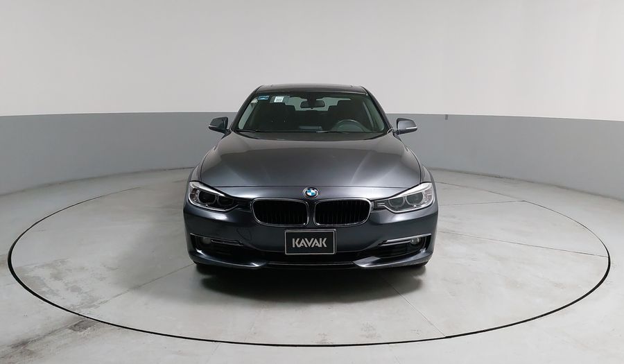 Bmw Serie 3 2.0 320IA LUXURY LINE Sedan 2013