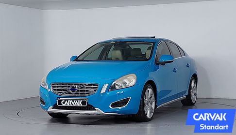 Volvo S60 1.6 D POWERSHIFT R DESIGN Sedan 2012