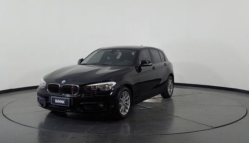 Bmw Serie 1 1.6 120I SPORT LINE AT Hatchback 2016