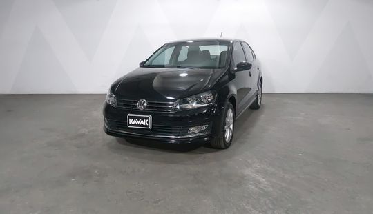 Volkswagen • Vento