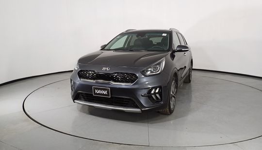 Kia • Niro