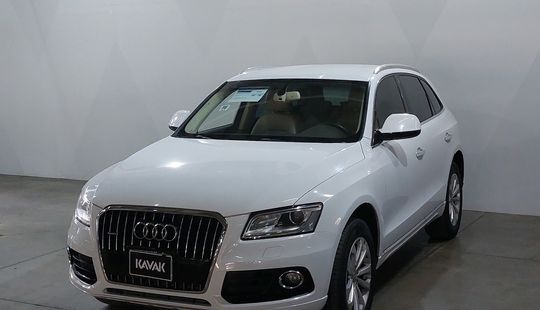 Audi • Q5