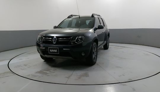 Renault • Duster