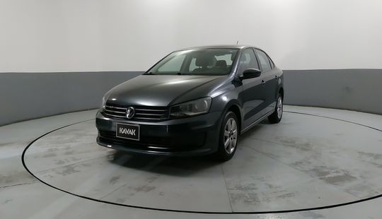 Volkswagen • Vento