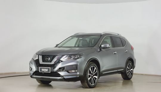 Nissan • X-Trail