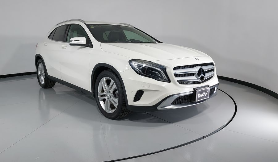 Mercedes Benz Clase Gla 1.6 GLA 200 CGI SPORT Suv 2015