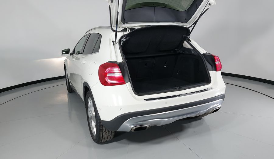 Mercedes Benz Clase Gla 1.6 GLA 200 CGI SPORT Suv 2015