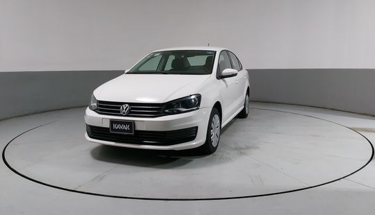 Volkswagen • Vento