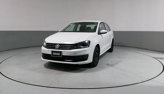 Volkswagen • Vento