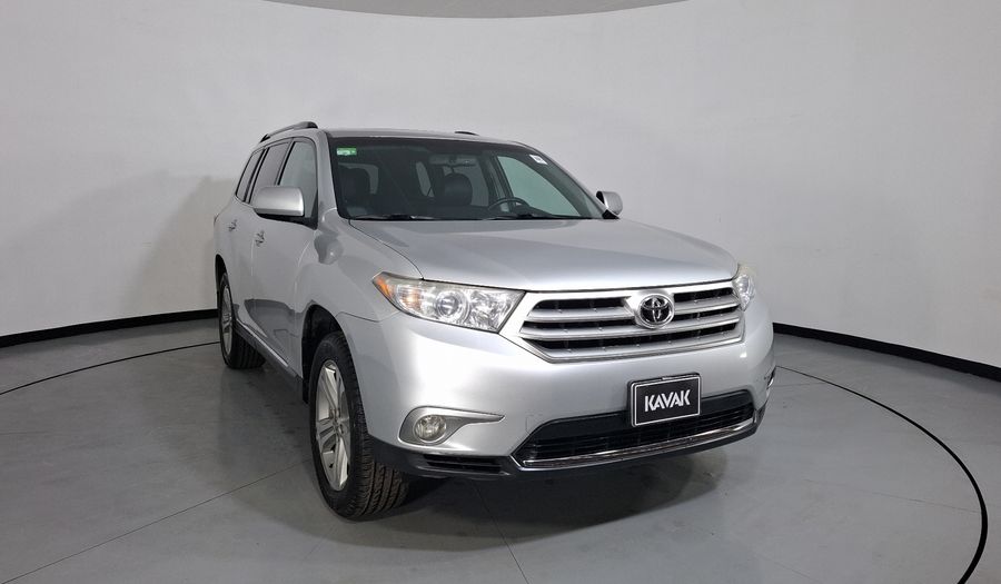 Toyota Highlander 3.5 BASE PREMIUM AT Suv 2013