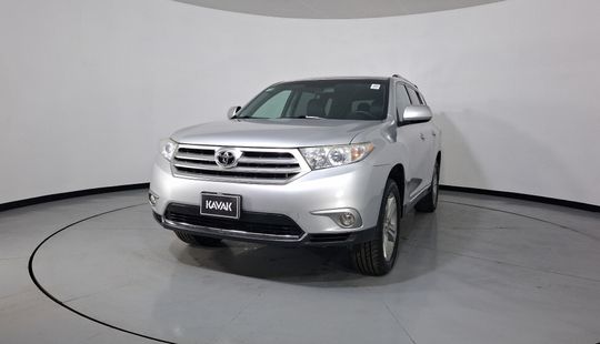 Toyota • Highlander